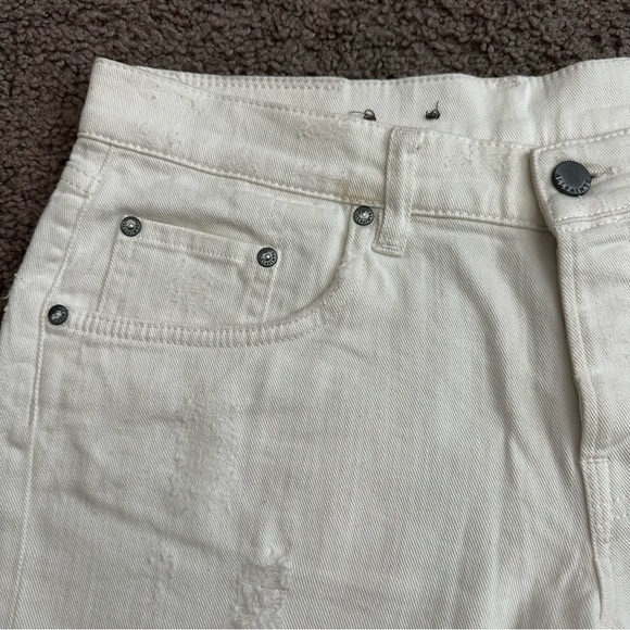 Allsaints Rip Shorts Fit White Denim Distressed Womens W29 - Picture 4 of 11